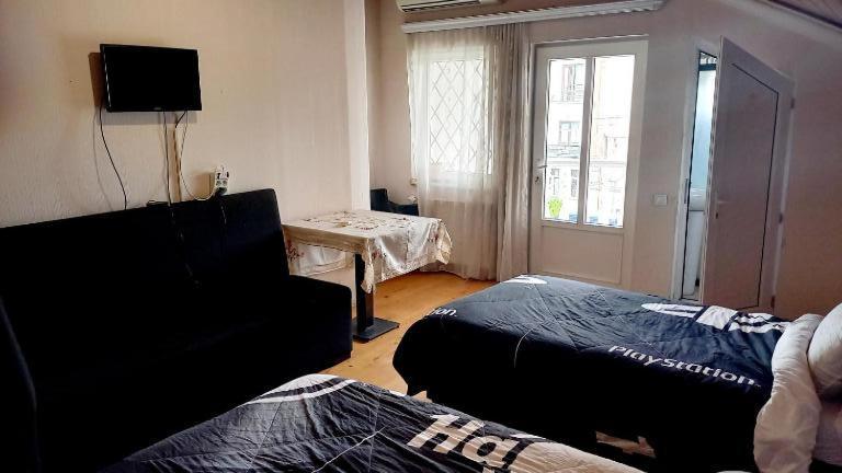 Mariel Hotel Tbiliszi Kültér fotó